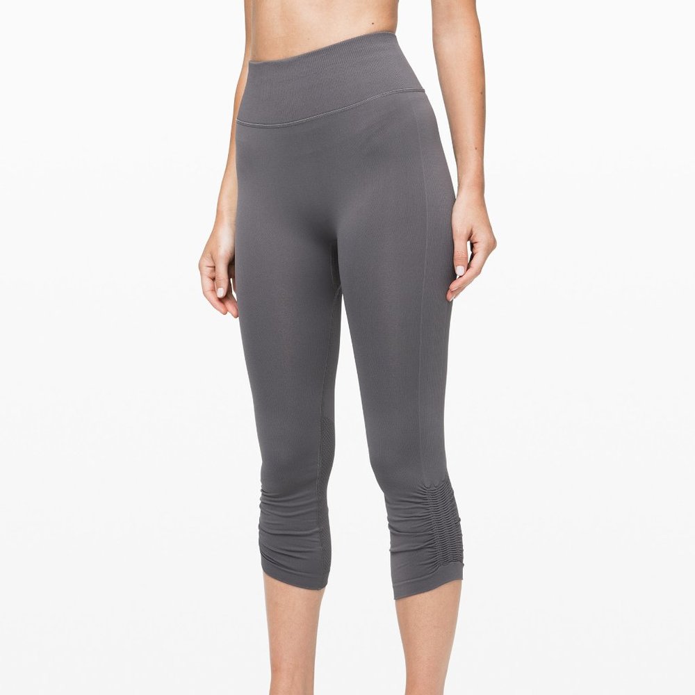 Lululemon Ebb to street crop tights in titanium